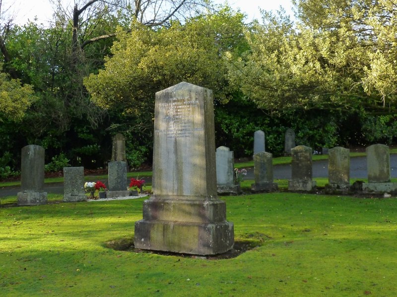 Lumsden of Arden Memorial © Lairich Rig :: Geograph Britain and Ireland