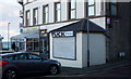 J5082 : Closed shop, Bangor by Rossographer