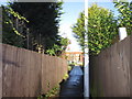 A path leading towards Diadem Grove, Hull