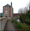 Nutshell House and Nutshell Bridge, Stroudwater Canal, Stonehouse
