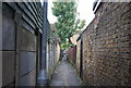 Urban footpath, Ponders End