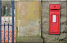 J1254 : Posting box, Donaghcloney by Albert Bridge