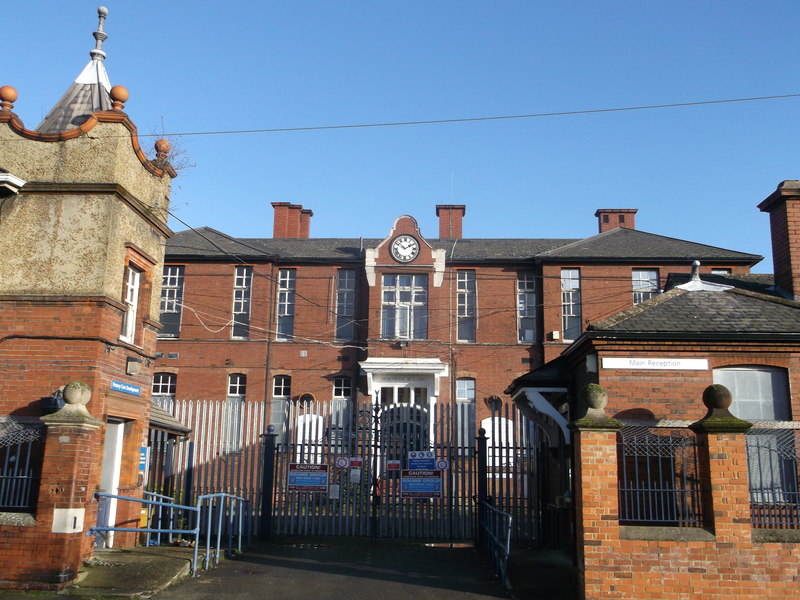 Entrance to Plaistow Hospital © David Anstiss :: Geograph Britain and ...