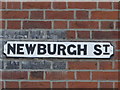 Sign for Newburgh Street, SO23