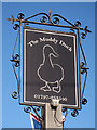 The Muddy Duck sign