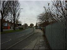 TA0627 : Hessle Road, Hull by Ian S