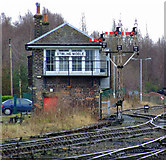 NS7993 : Stirling Middle signal box by Thomas Nugent