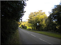 SK6405 : Hamilton Lane north of Scraptoft by Richard Vince