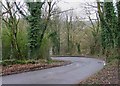 Highcliffe Road towards Hanging Water