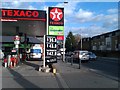 Filling station beside Wandsworth Road