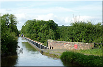 SP1660 : Edstone Aqueduct near Bearley Cross, Warwickshire by Roger  Kidd