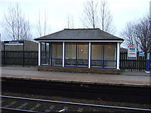 SK4799 : Shelter / waiting room, Mexborough Station by JThomas