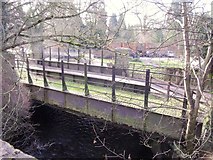 SK1746 : Old railway bridge over Henmore Brook by Ian Calderwood