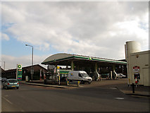 TQ4078 : BP filling station, Woolwich Road by Stephen Craven