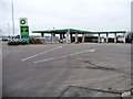 TL0328 : BP petrol station, Toddington Services by Christine Johnstone