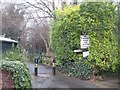 Addlestone: Public Footpath to Weybridge