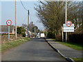 Evelyn Road enters Willows Green