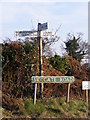 TG5101 : Roadsigns on Sidegate Road by Geographer
