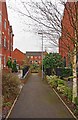 Footpath linking Alder Avenue and the canal towpath, Kidderminster