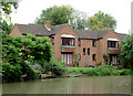 Modern housing by the canal in Stratford-upon-Avon