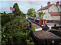 SO9365 : Astwood Lock No 18 on the Worcester and Birmingham Canal by Gillie Rhodes