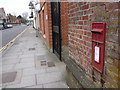 Salisbury: postbox № SP1 103, Exeter Street