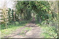 Entrance to footpath off Garlinge Green Road