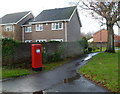 Postbox alongside Morton Way, Thornbury