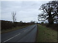 SP2657 : Minor road towards Charlecote by JThomas