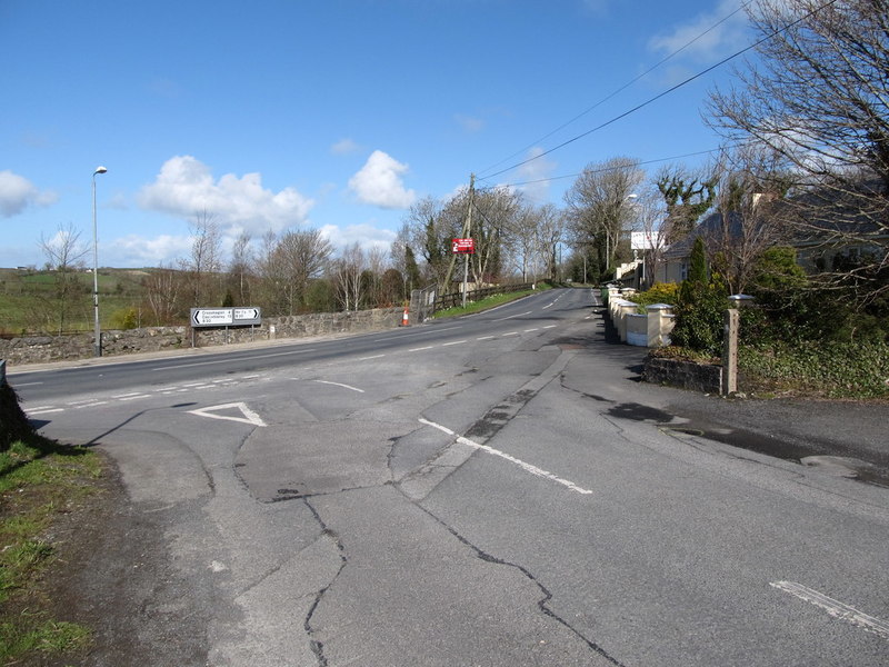 Carrive Road at its junction with the... © Eric Jones :: Geograph Ireland