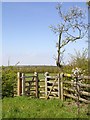 Footpath junction near Fountain Farm