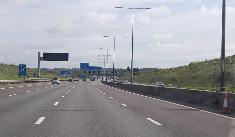 M25 towards Junction 2 © Julian P Guffogg :: Geograph Britain and Ireland