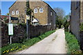 Footpath towards Stovards Coppice