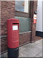 Fordingbridge: postbox № SP6 337, Salisbury Street