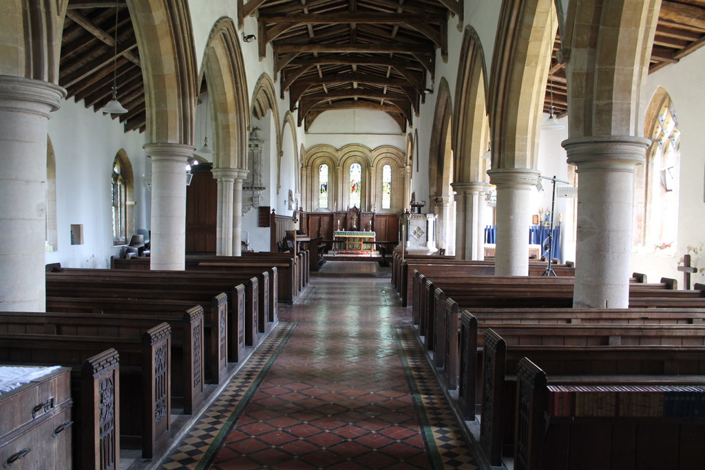 Interior, St Peter's church,... © J.Hannan-Briggs :: Geograph Britain ...