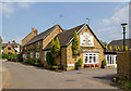 The Moon and Sixpence, Hanwell