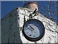 H6185 : "Birds of Britain" clock, Teebane East by Kenneth  Allen