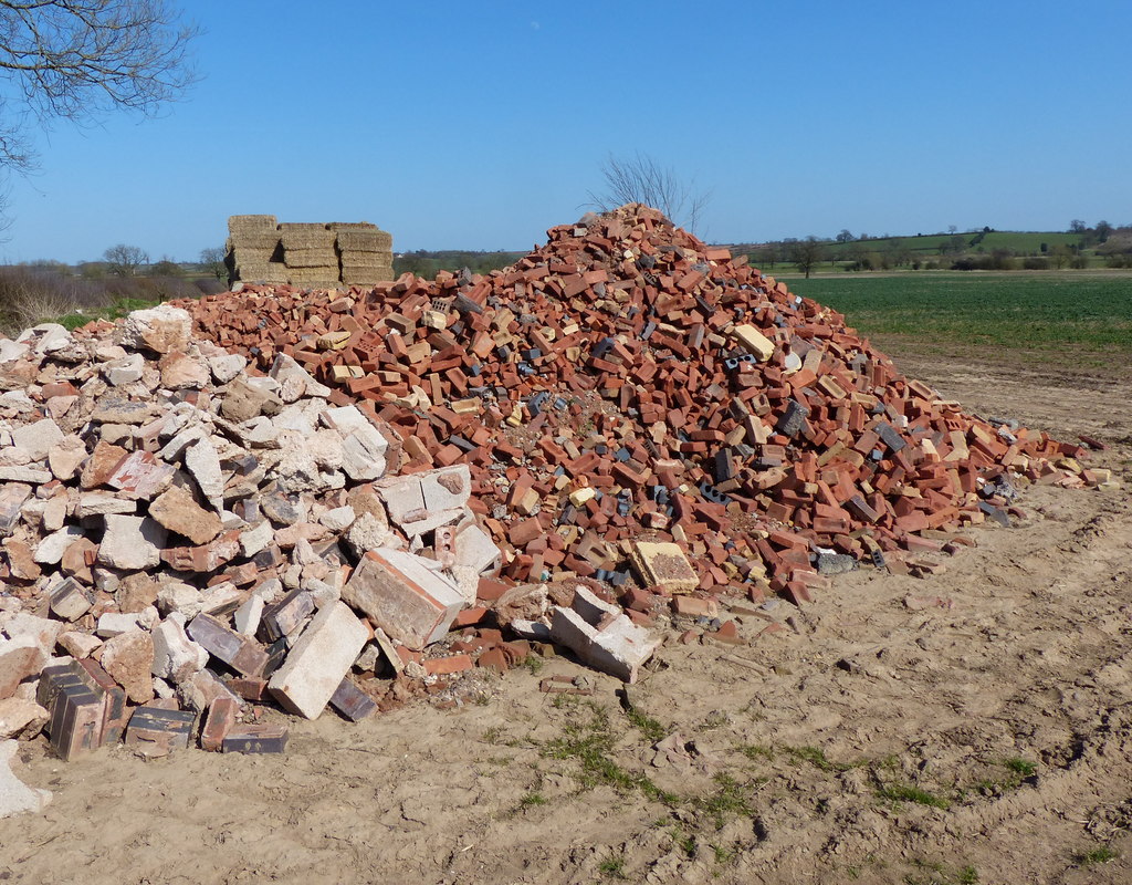 Pile Of Rubble In A Field © Mat Fascione Geograph Britain And Ireland