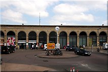 TL4657 : Cambridge railway station by Graham Hogg
