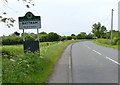 Approaching Battram along Wood Road