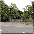 Disused entrance near Aberbargoed