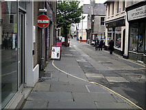 HY4410 : Palace Road, Kirkwall by John Lucas