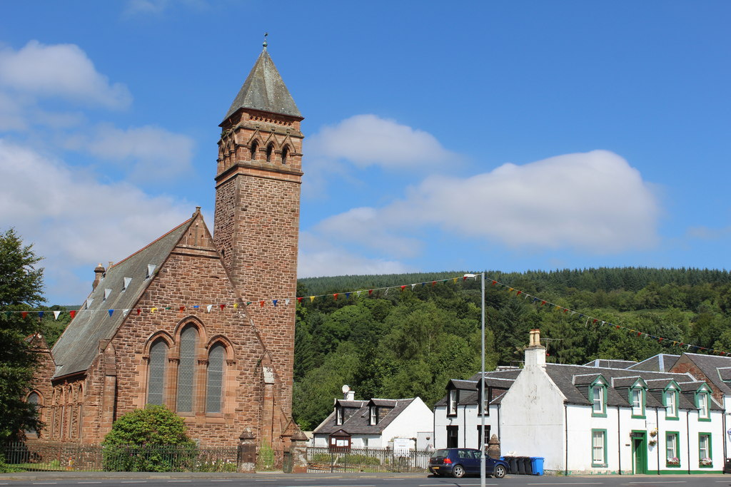 Lamlash Church of Scotland © Leslie Barrie :: Geograph Britain and Ireland