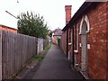 Public footpath to Ruskin Road