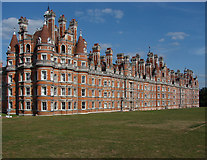 SU9970 : Royal Holloway College by Alan Hunt