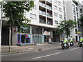 Closed shops on Long Lane