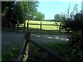 Footpath leading past Rushford Farm towards Lingfield