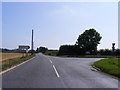 TM2594 : B1527 Bungay Road, Hempnall by Geographer