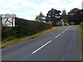 B4349 approaches B4352 junction in Clehonger