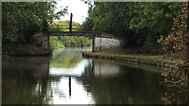 TQ0489 : Grand Union Canal, near Harefield by Malc McDonald